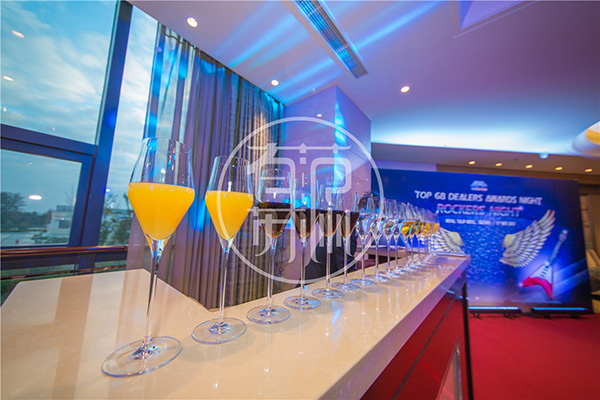 完美的進行一場小型年會策劃有哪些環(huán)節(jié)？